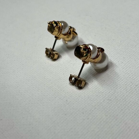 Vintage Avon Gold-Tone And Faux Pearl Snowman Stud Earrings - Picture 6 of 7